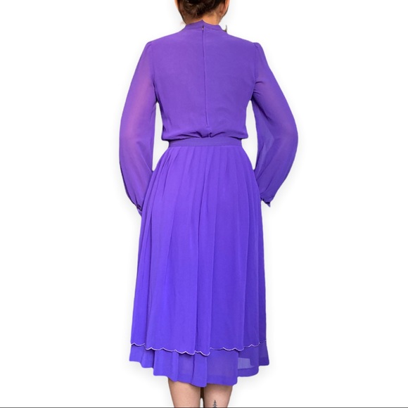 Vintage Ultraviolet Prairie Dress with Skirt Apron - Picture 7 of 8